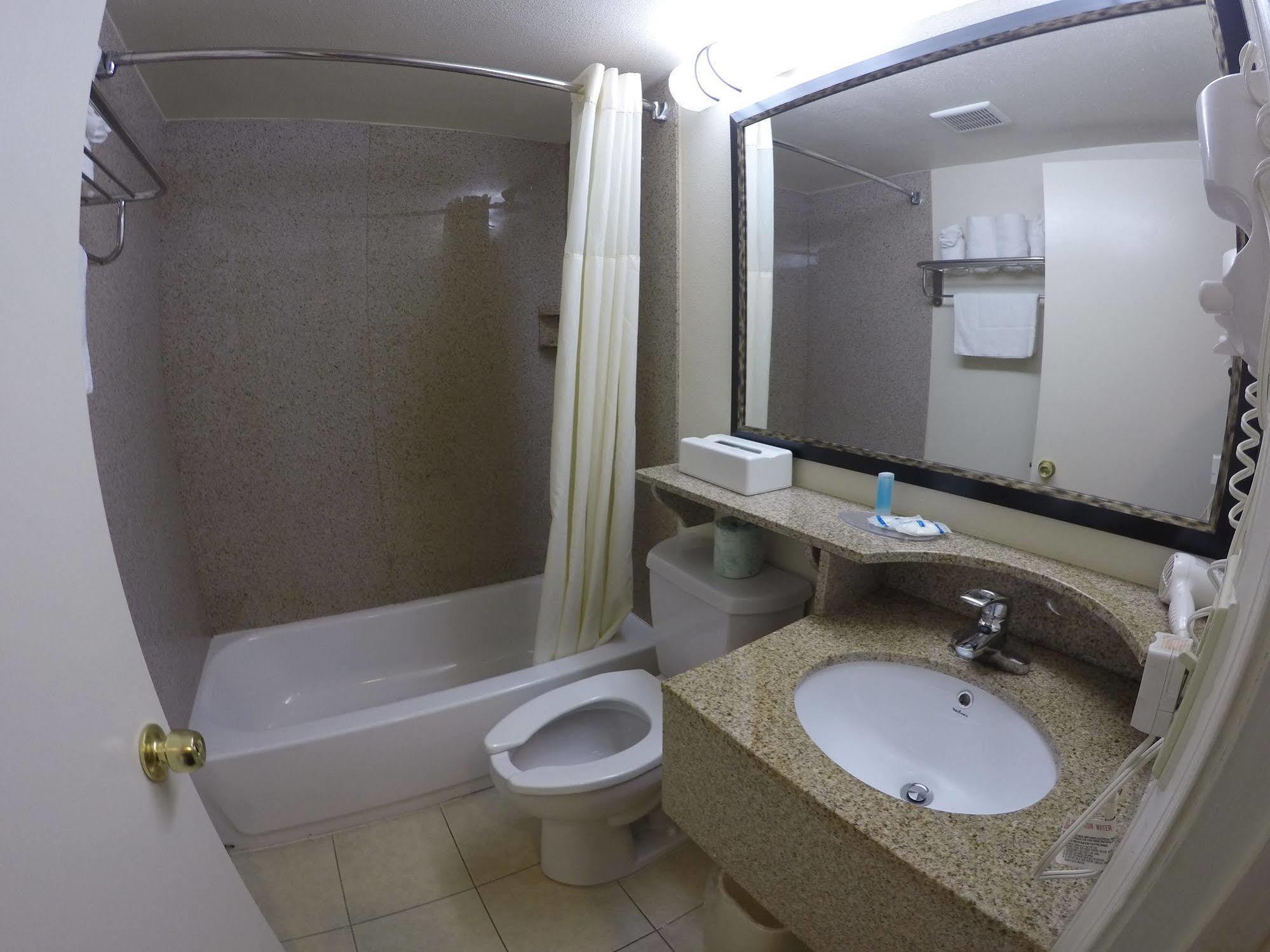 Rodeway Inn Point Pleasant Beach Esterno foto